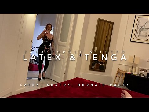 ❤️ Redheaded stepsister in latex costume yakasvirwa na stepbrother kwatiri sn.xxx050890.ru